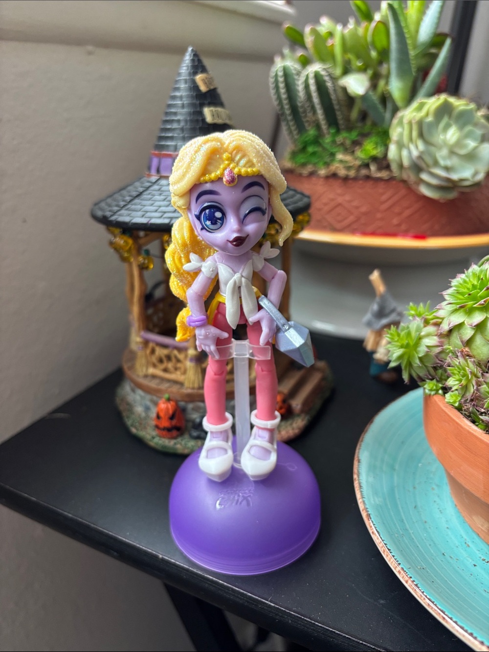 Capsule Chix alien glitter doll toy comes apart to mix and match super cute